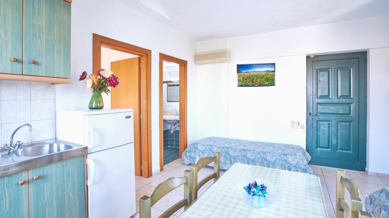 Dionysos Apartments & Studios Stalida Exterior photo